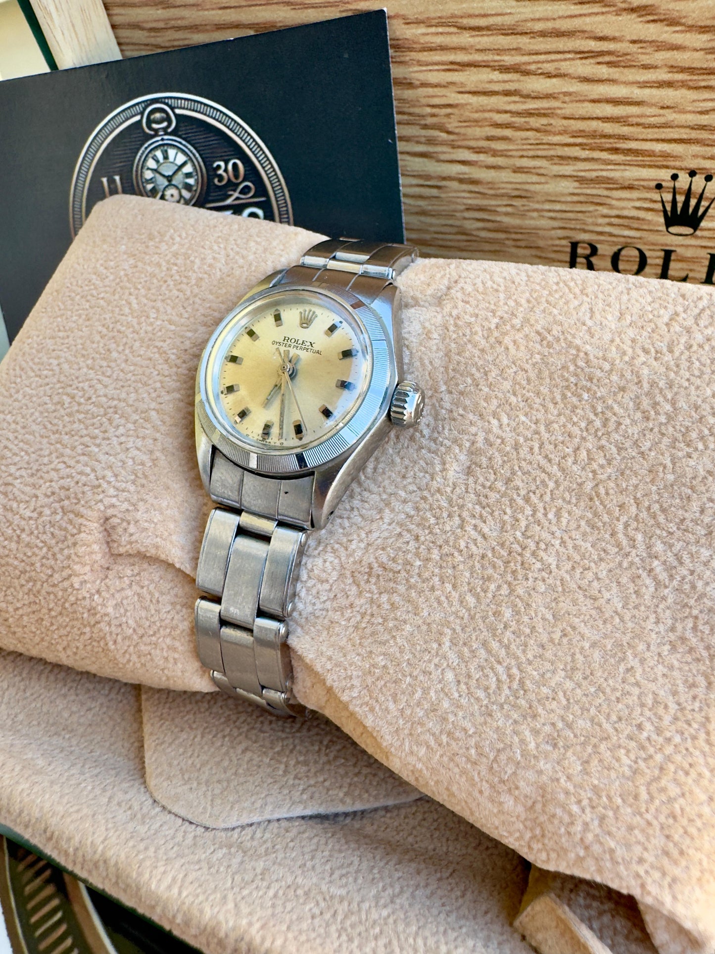 Rolex Oyster Perpetual 26mm lady